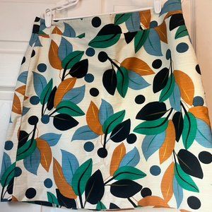 Ann Taylor /A-Line mini skirt. Size 14  Olives and leaves vintage